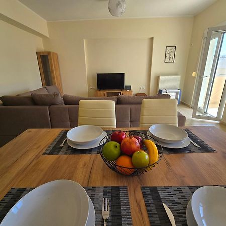 Maria Beach Apartement In Korinth! Eksteriør billede