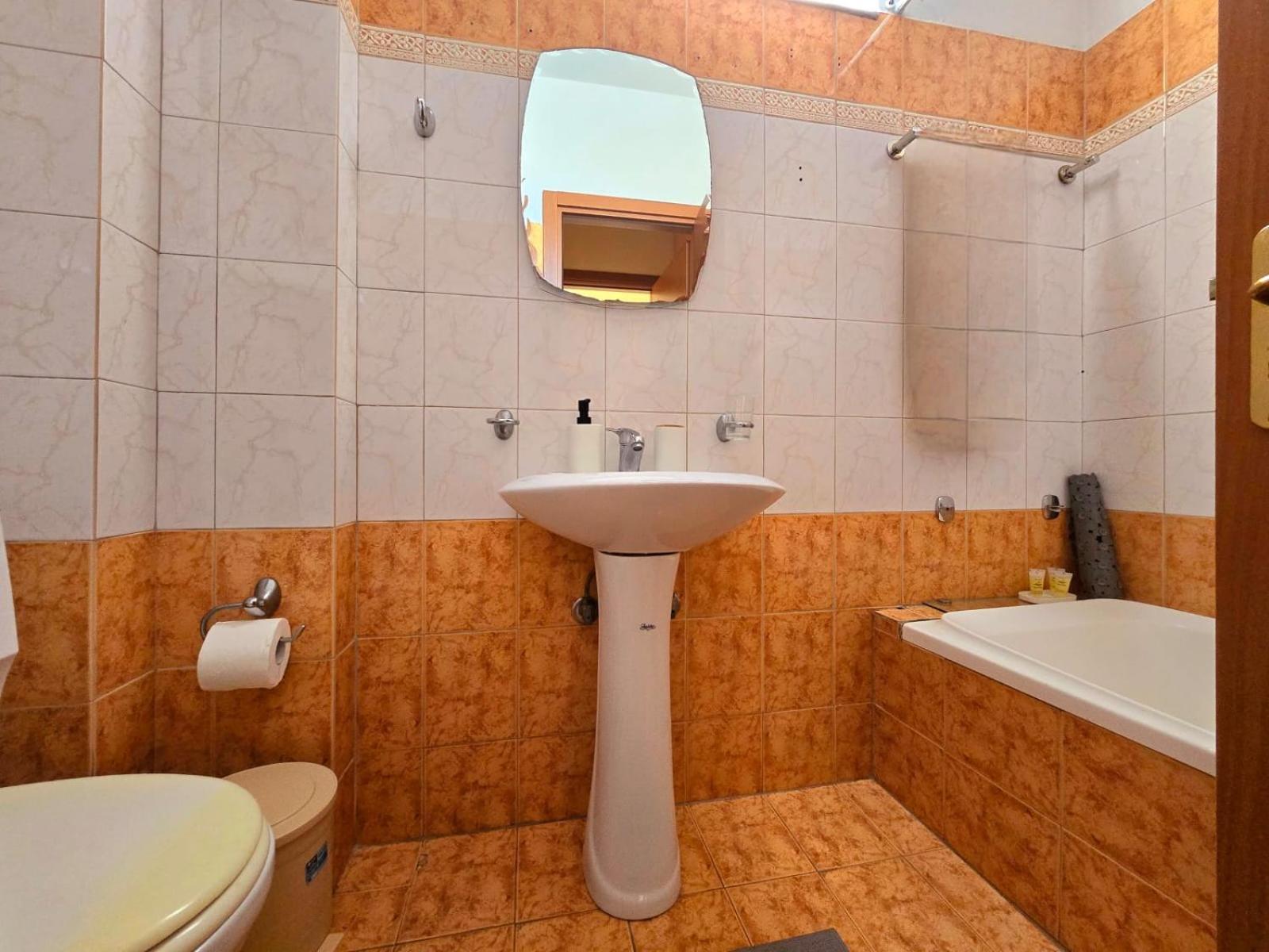 Maria Beach Apartement In Korinth! Eksteriør billede